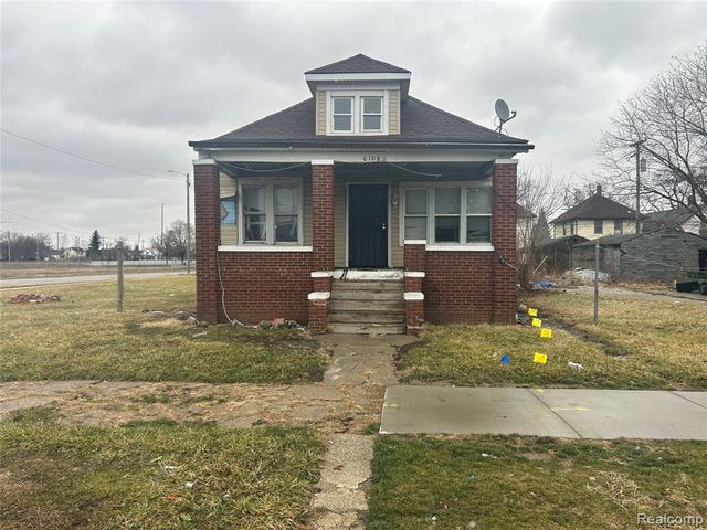 6108 Iroquois Street, Detroit, MI 48213