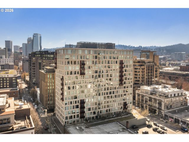 937 Nw GLISAN St 336, Portland, OR 97209