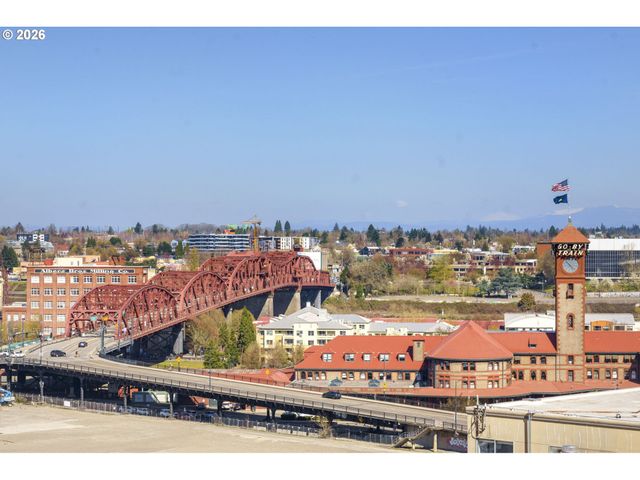 937 Nw GLISAN St 336, Portland, OR 97209