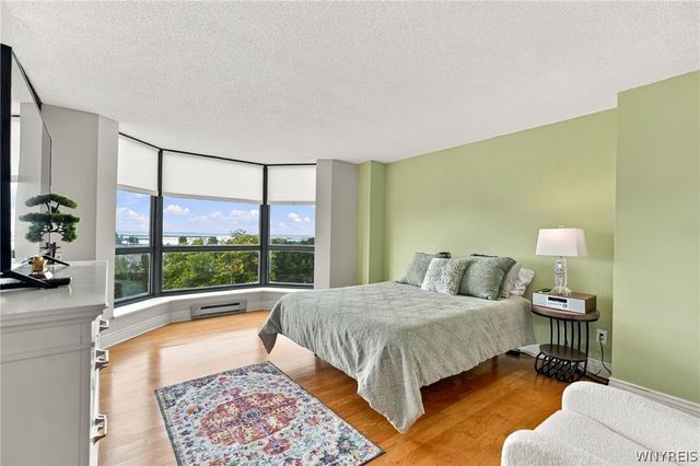 505 Admirals Walk 505, Buffalo, NY 14202