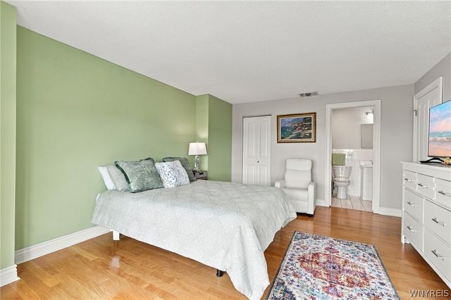 505 Admirals Walk 505, Buffalo, NY 14202