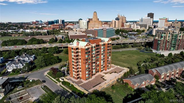 505 Admirals Walk 505, Buffalo, NY 14202