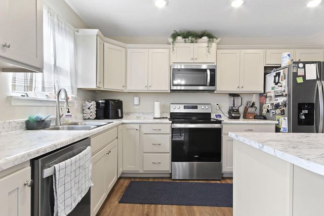 5524 SWEETGUM CIR, Columbia, MO 65202