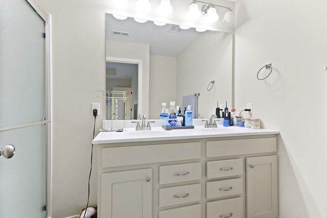 5524 SWEETGUM CIR, Columbia, MO 65202