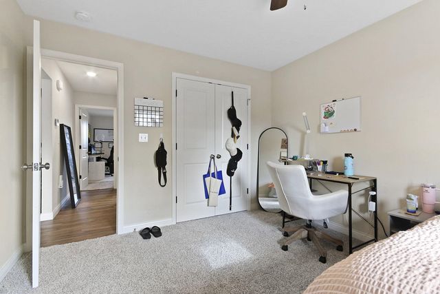 5524 SWEETGUM CIR, Columbia, MO 65202