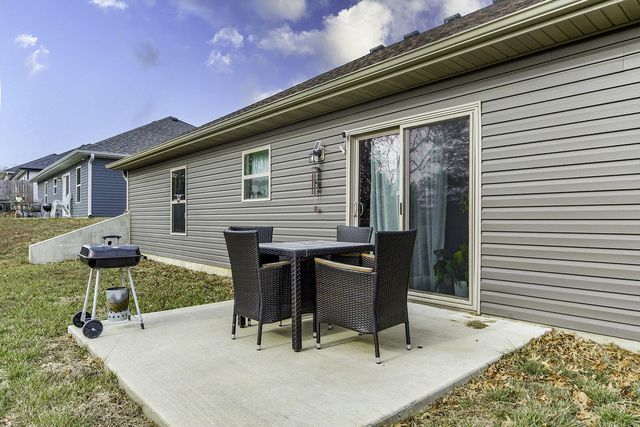 5524 SWEETGUM CIR, Columbia, MO 65202