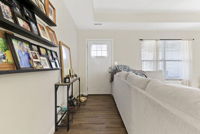 5524 SWEETGUM CIR, Columbia, MO 65202