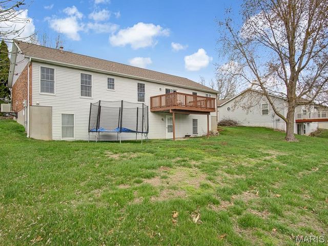 454 Mary Drive, Waterloo, IL 62298