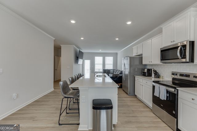 6659 Corryton Street, Flowery Branch, GA 30542