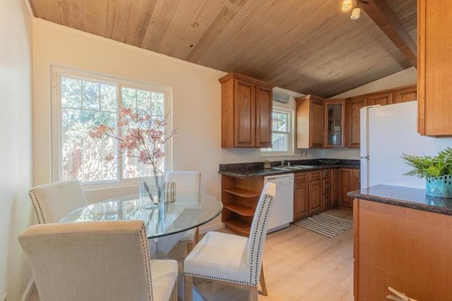 1227 Shafter Avenue, Pacific Grove, CA 93950