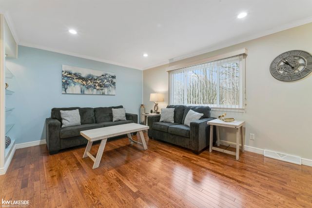 7741 Rauschelbach Street, Utica, MI 48317