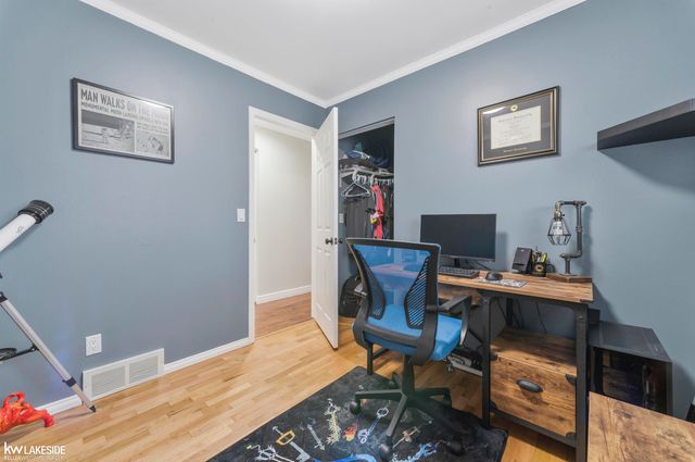 7741 Rauschelbach Street, Utica, MI 48317