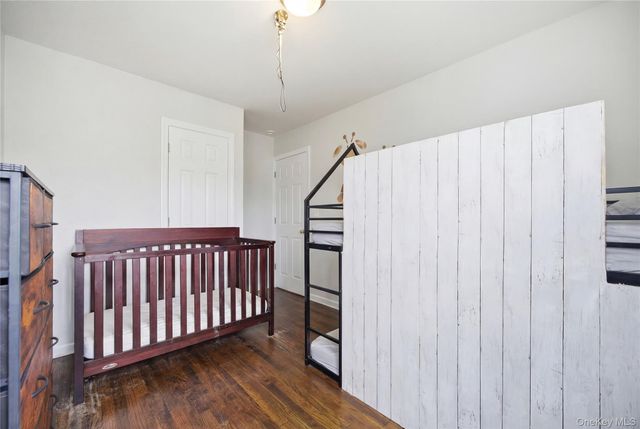 2809 Heather Avenue, Medford, NY 11763