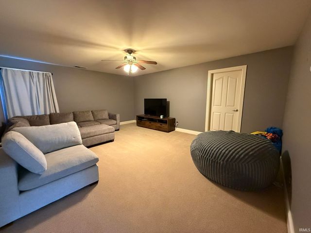 4433 Cherry Blossom Court, Newburgh, IN 47630
