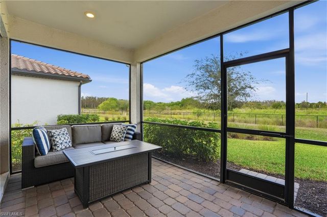 20060 Kingmont DR, Estero, FL 33928