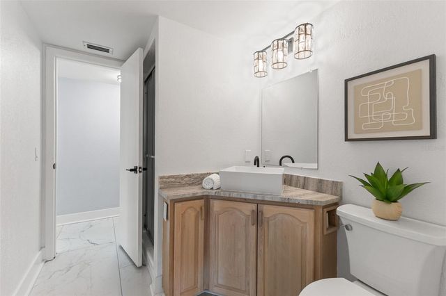 4000 14TH WAY NE, St Petersburg, FL 33703