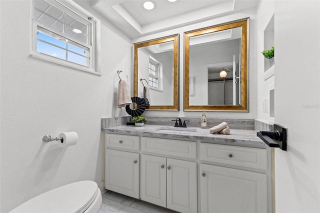 4000 14TH WAY NE, St Petersburg, FL 33703