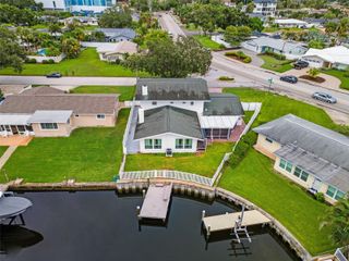 4000 14TH WAY NE, St Petersburg, FL 33703