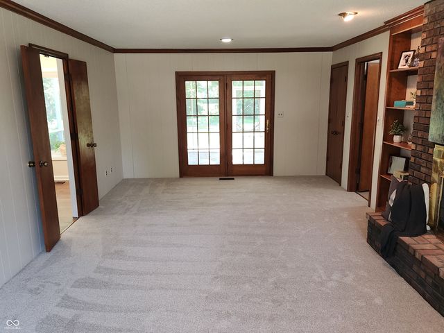 911 E Greyhound Pass, Carmel, IN 46032