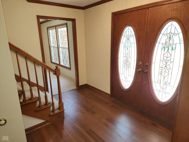 911 E Greyhound Pass, Carmel, IN 46032