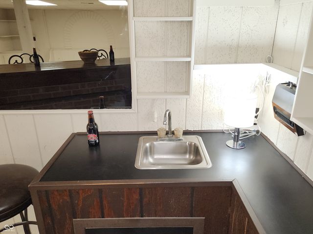 911 E Greyhound Pass, Carmel, IN 46032