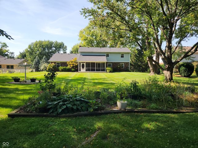 911 E Greyhound Pass, Carmel, IN 46032