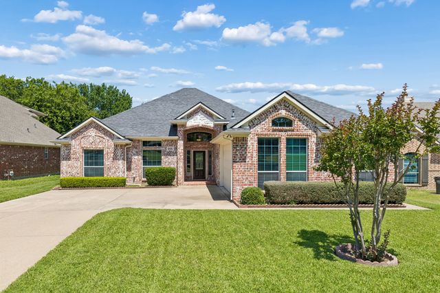 205 Rushcreek Drive, Wylie, TX 75098