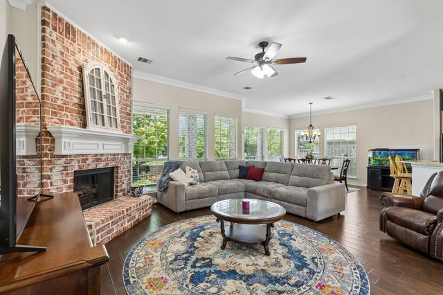 205 Rushcreek Drive, Wylie, TX 75098