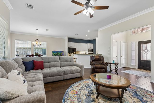 205 Rushcreek Drive, Wylie, TX 75098