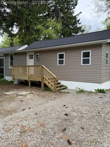 6423 Andersonville Road, Waterford Charter Township, MI 48329