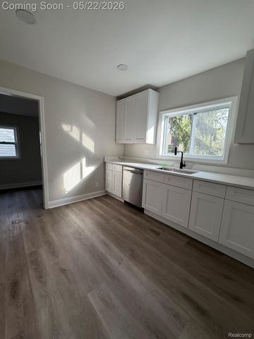 6423 Andersonville Road, Waterford Charter Township, MI 48329