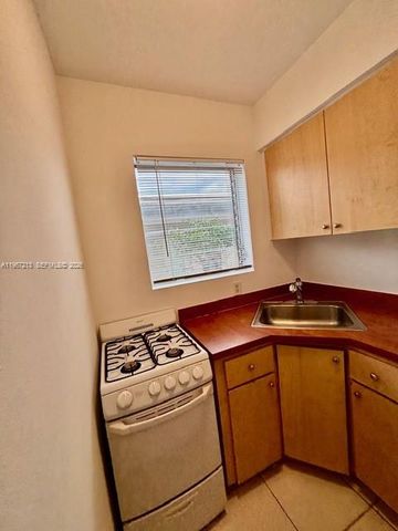 1027 Euclid Ave 10, Miami Beach, FL 33139