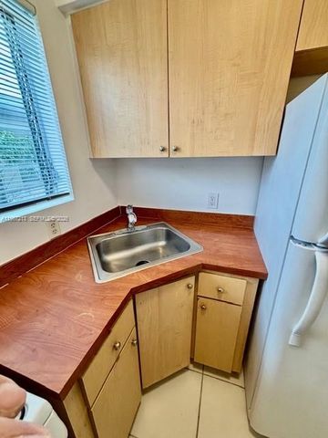 1027 Euclid Ave 10, Miami Beach, FL 33139