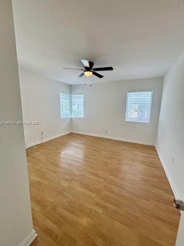 1027 Euclid Ave 10, Miami Beach, FL 33139