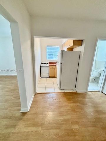 1027 Euclid Ave 10, Miami Beach, FL 33139