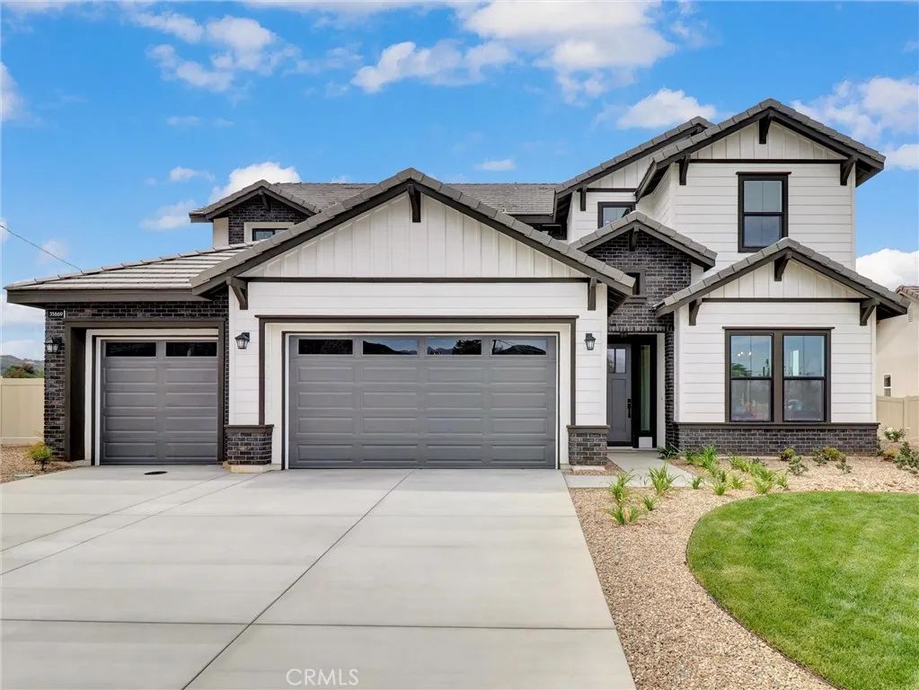 35871 Wildwood Crest Drive, Yucaipa, CA 92399