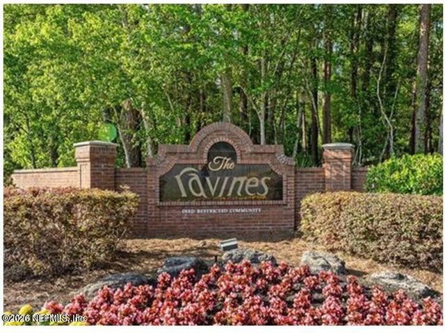 2960 RAVINES Road UNIT 1325, Middleburg, FL 32068