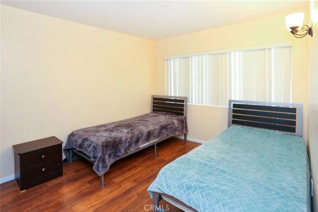 7521 Milwood, Canoga Park, CA 91303