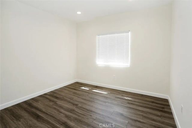 7521 Milwood, Canoga Park, CA 91303