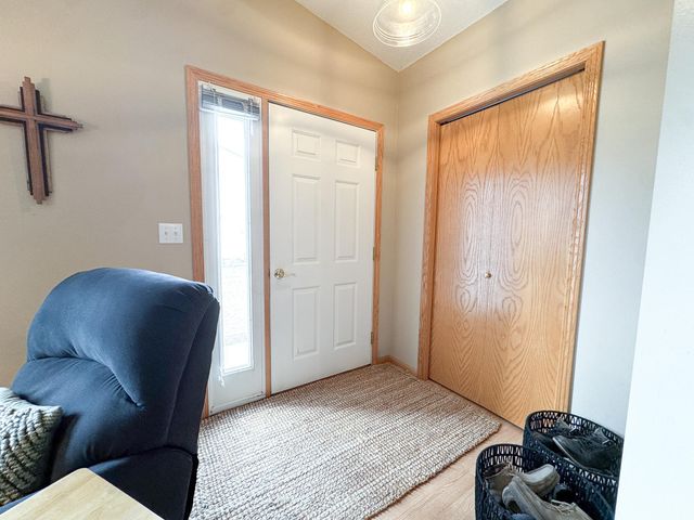 1610 Suntree Drive, West Fargo, ND 58078