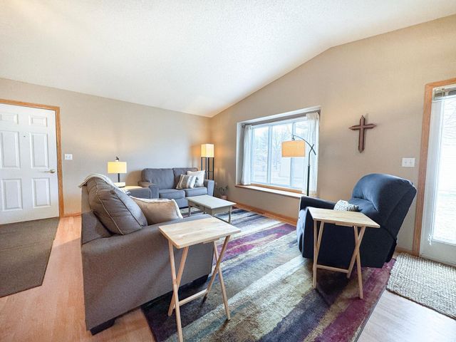 1610 Suntree Drive, West Fargo, ND 58078