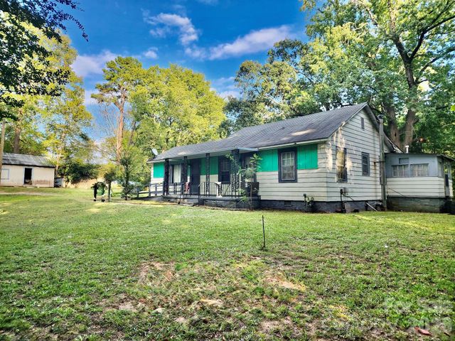 42 Sherwood Court NW 115 &116, Concord, NC 28027