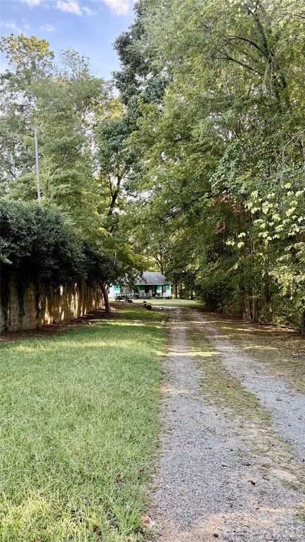 42 Sherwood Court NW 115 &116, Concord, NC 28027