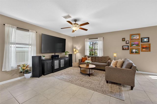 9720 LEMON DROP LOOP, Sun City Center, FL 33573