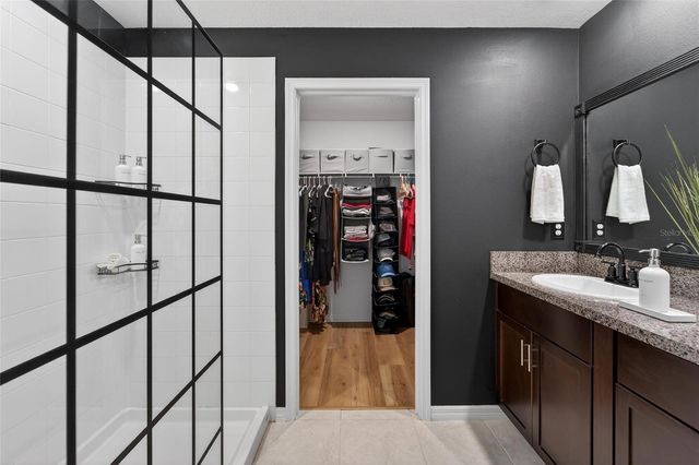 9720 LEMON DROP LOOP, Sun City Center, FL 33573