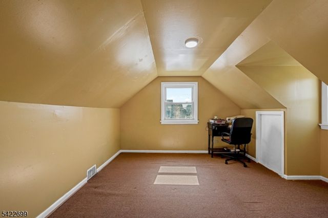 1302 Bower St, Linden City, NJ 07036