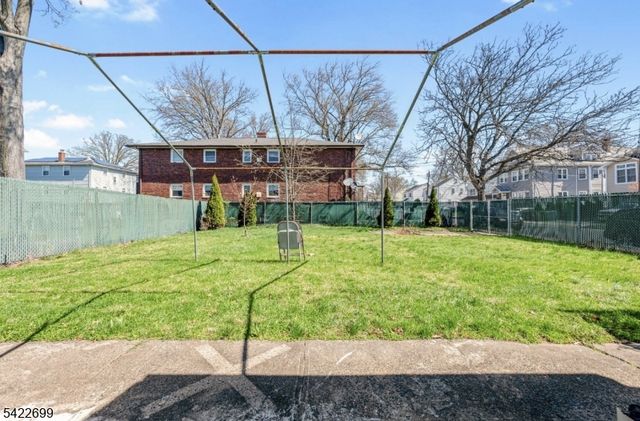1302 Bower St, Linden City, NJ 07036