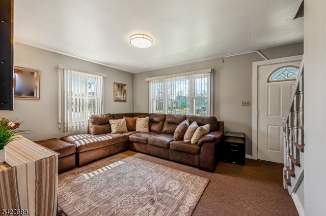 1302 Bower St, Linden City, NJ 07036