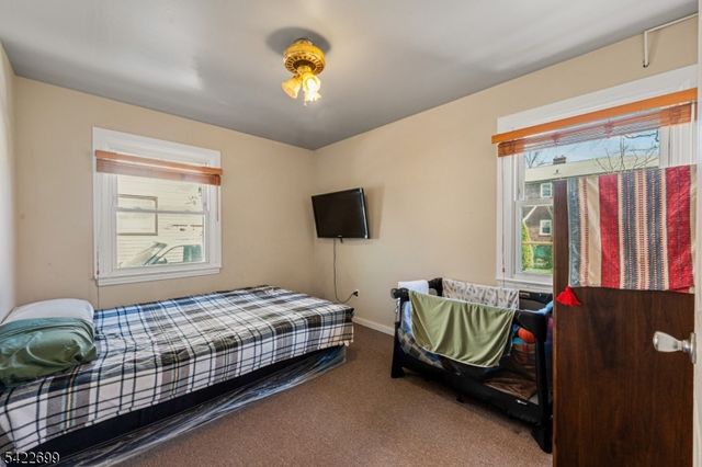 1302 Bower St, Linden City, NJ 07036