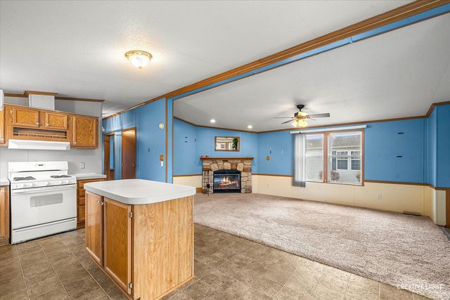 776 Mallard Circle B, Sandwich, IL 60548